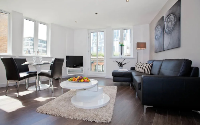 One Whites Row