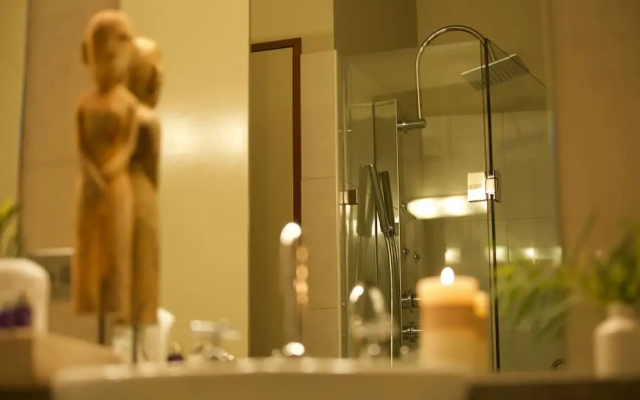 Ironstone Romantic Couples Retreat
