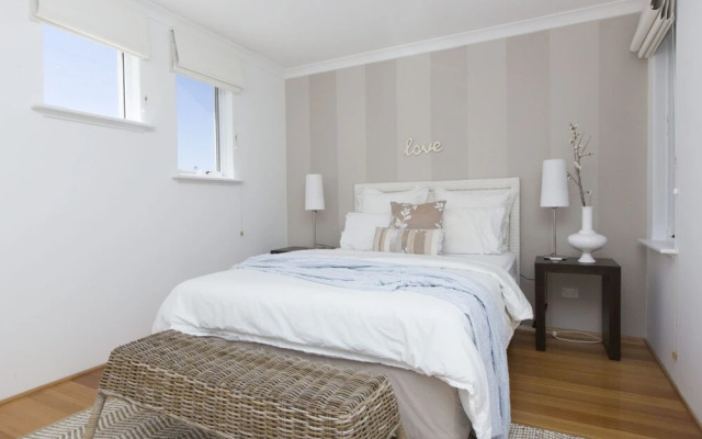 Ledge Point Village - Villa 11 - Beachfront Ocean Views