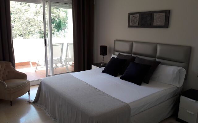 Apartamento en Marbella con vistas al golf