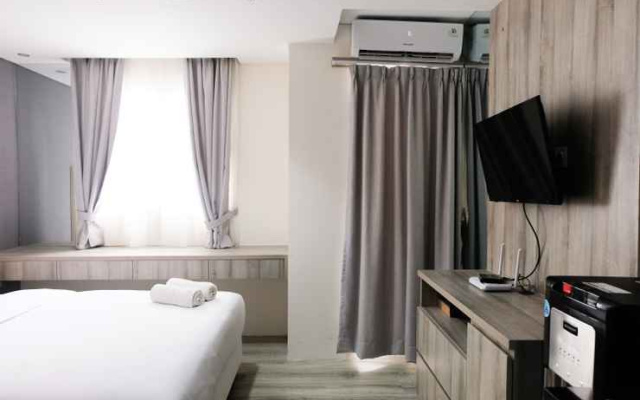 Comfortable  Studio Bintaro Icon Apartment By Travelio