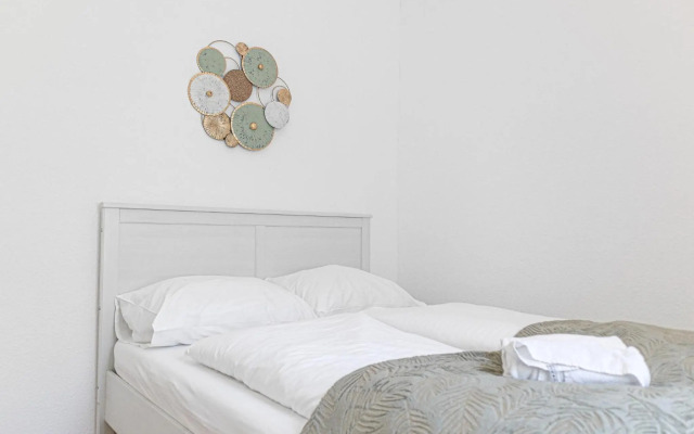 Smart 2BR Apt. Perfect for Longstays near Rennweg