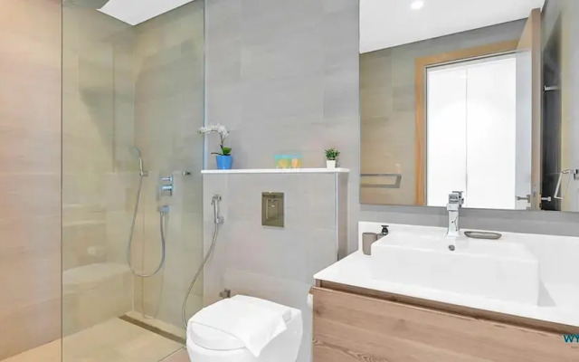 Spacious & Luxurious 2.5BD in Downtown