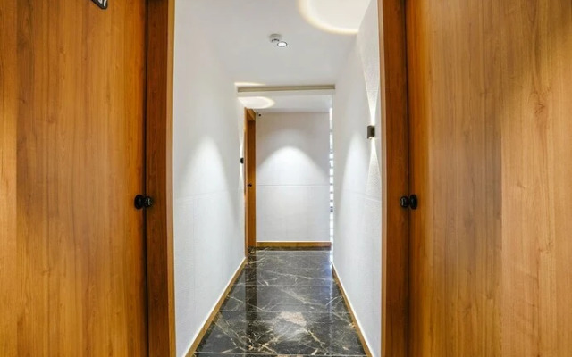 Fabhotel Royal Orbits