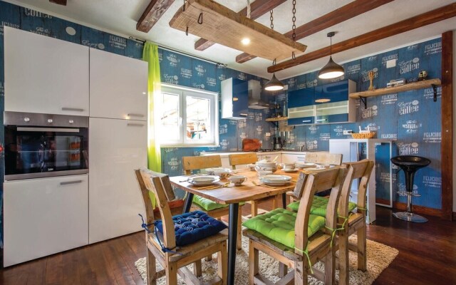 Beautiful Home in Dramalj With Wifi and 2 Bedrooms