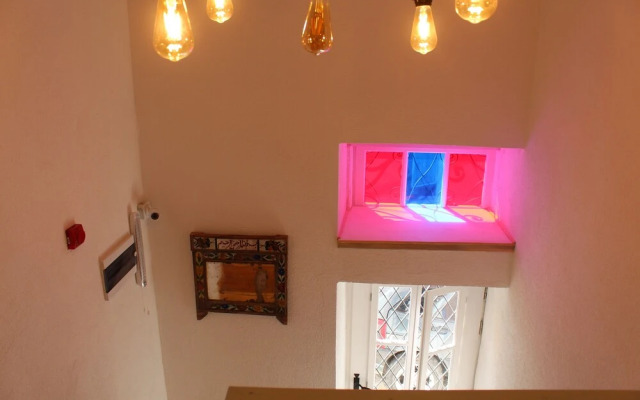 Nil House