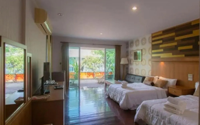 December Villas And Spa