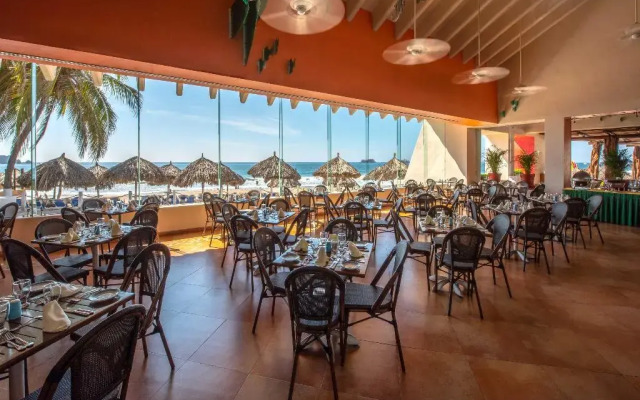 Park Royal Beach Ixtapa - All Inclusive