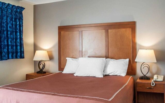 Rodeway Inn & Suites Niagara Falls