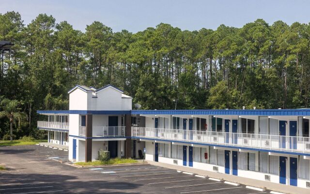 Travelodge by Wyndham Kingsland GA