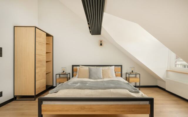 Secret Garden Apartment by Renters