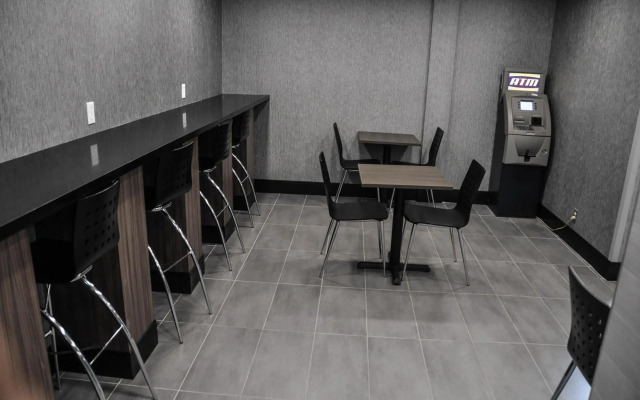 Residence & Conference Centre - Kitchener Waterloo