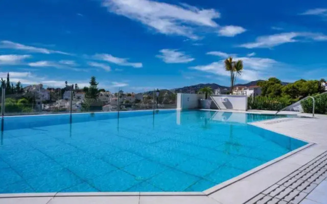 Royal Palm 22 Luxurious 3 Bedroom Penthouse