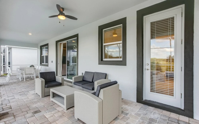 Stunning Villa w/ No Rear Neighbors! Near Disney