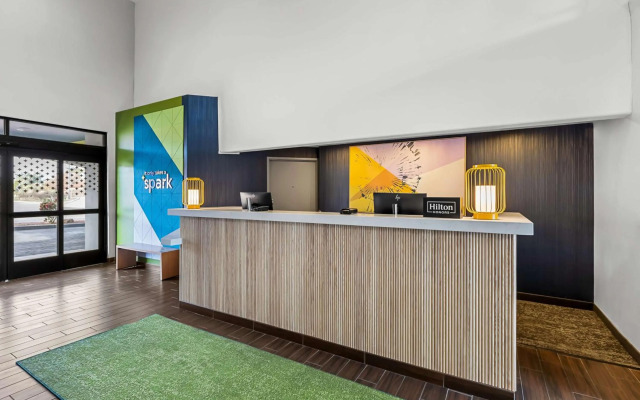 Spark by Hilton Glendale Phoenix North