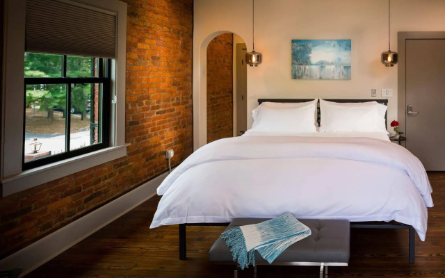 Bunn House - A Boutique Hotel
