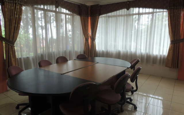 Resort Agrowisata Perkebunan Tambi
