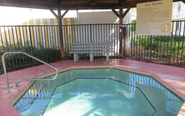 Seralago Hotel and Suites Main Gate East