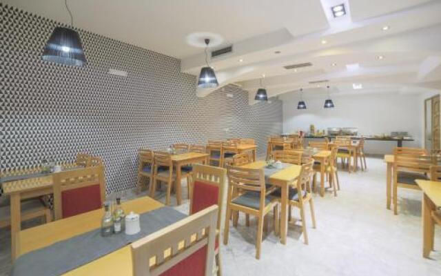 Garni Hotel MB