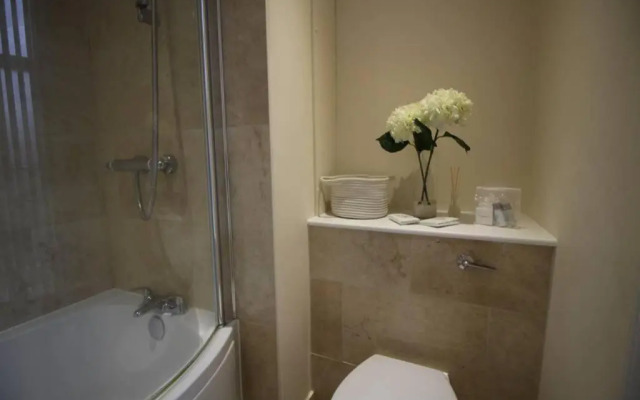 Sterling House @ Short Stays