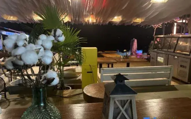 Sanya cloud sail dream homestay