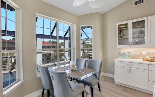 Lovely Pet-friendly Waterfront Home With Pool and Dock