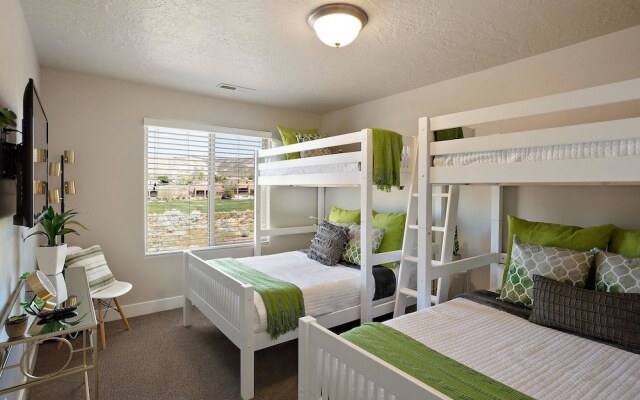 Desert Haven by RedAwning