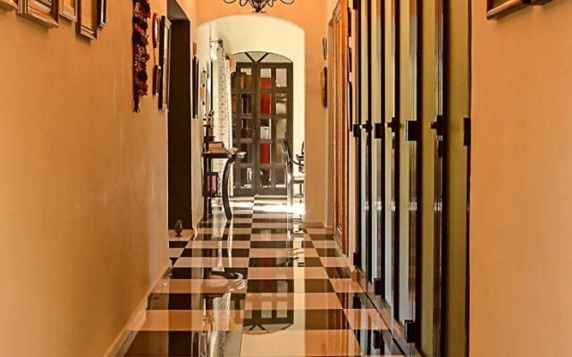 Ochenta Y Dos an urban bed & breakfast