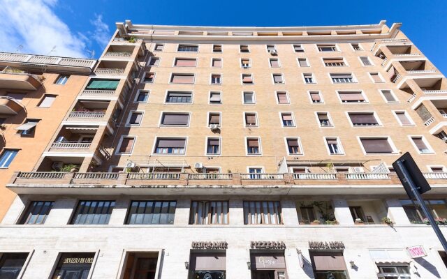 Rome as you feel - Gregorio Apartments