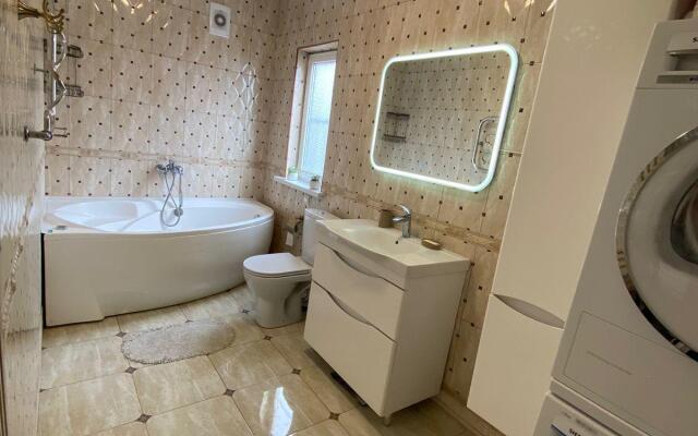 Апартаменты на Грибоедова 20/2