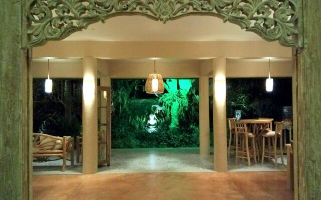 Ubud Suites