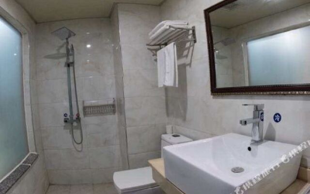 Wulingyuan Jiajia Business Hotel