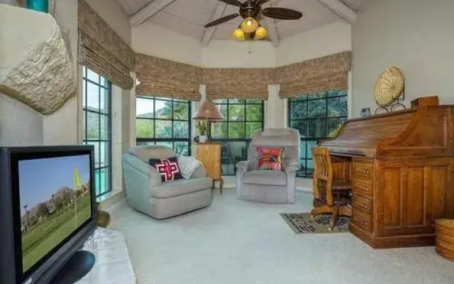 Paradise Valley Homes