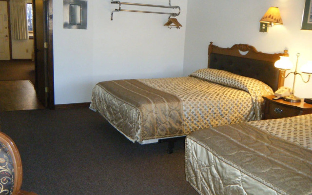 Cache Creek Lodge