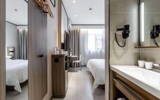 Hanting Hotel Shenzhen Huaqiang Center Park