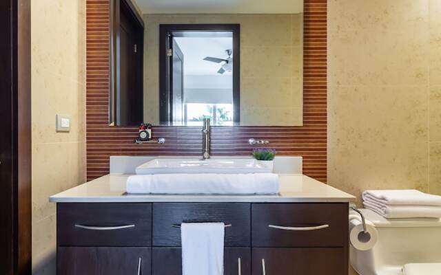 Z Casa Girasol 2 Bedroom Condo by Redawning