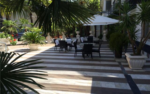 Hotel La Perla