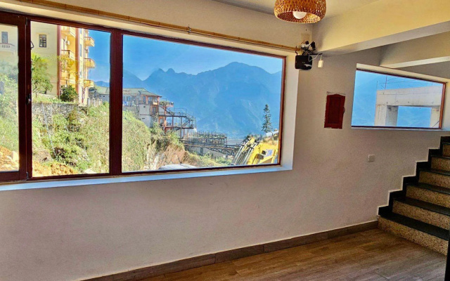 D Home sapa