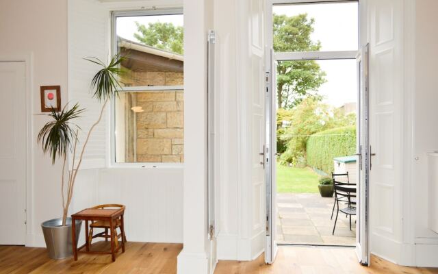3 Bedroom Family Home With Garden