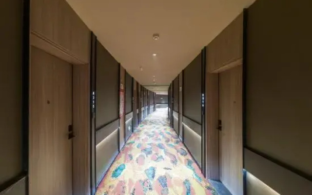 Orange Hotel (Tengzhou Longquan Road)