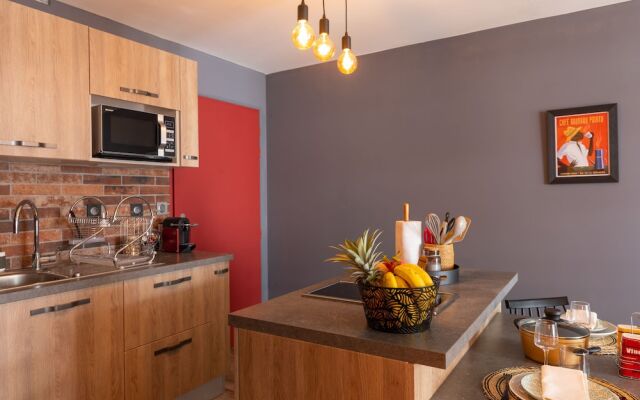 Zourite Factory - Apt design & calme
