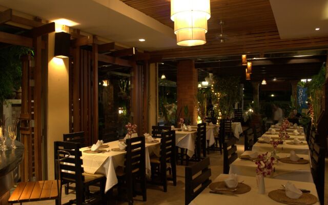 Baan Bandalay Hotel