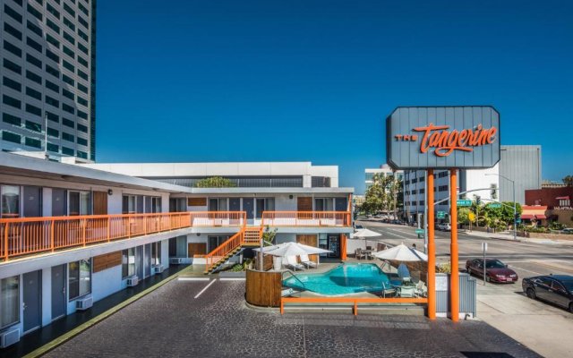 The Tangerine - A Burbank Hotel