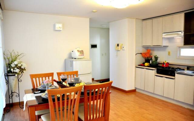 Jeju Jungmun Village