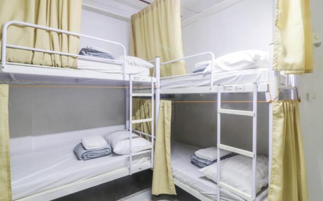 ARK Hostel City Center Manila