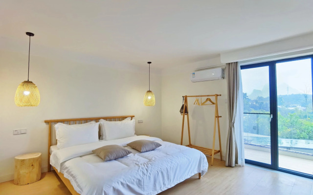 Riverside Retreat Hotel