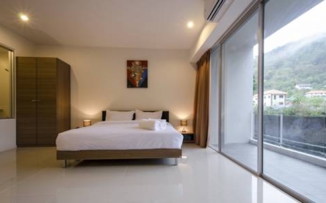 Chic Condo & Residences Karon