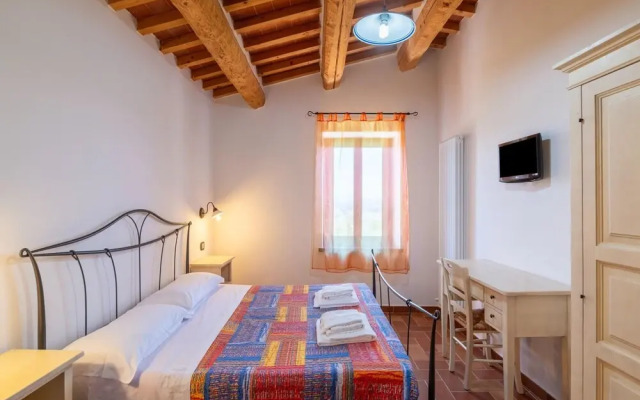 Apartment in a Farmhouse With 2 Pools