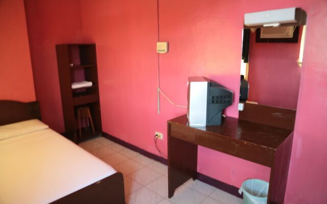 Mellow Apartelle and Tourist Inn