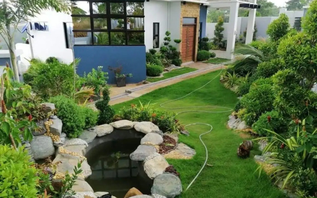 Luxury Villa at Mariveles Bataan, Philippines, Ph